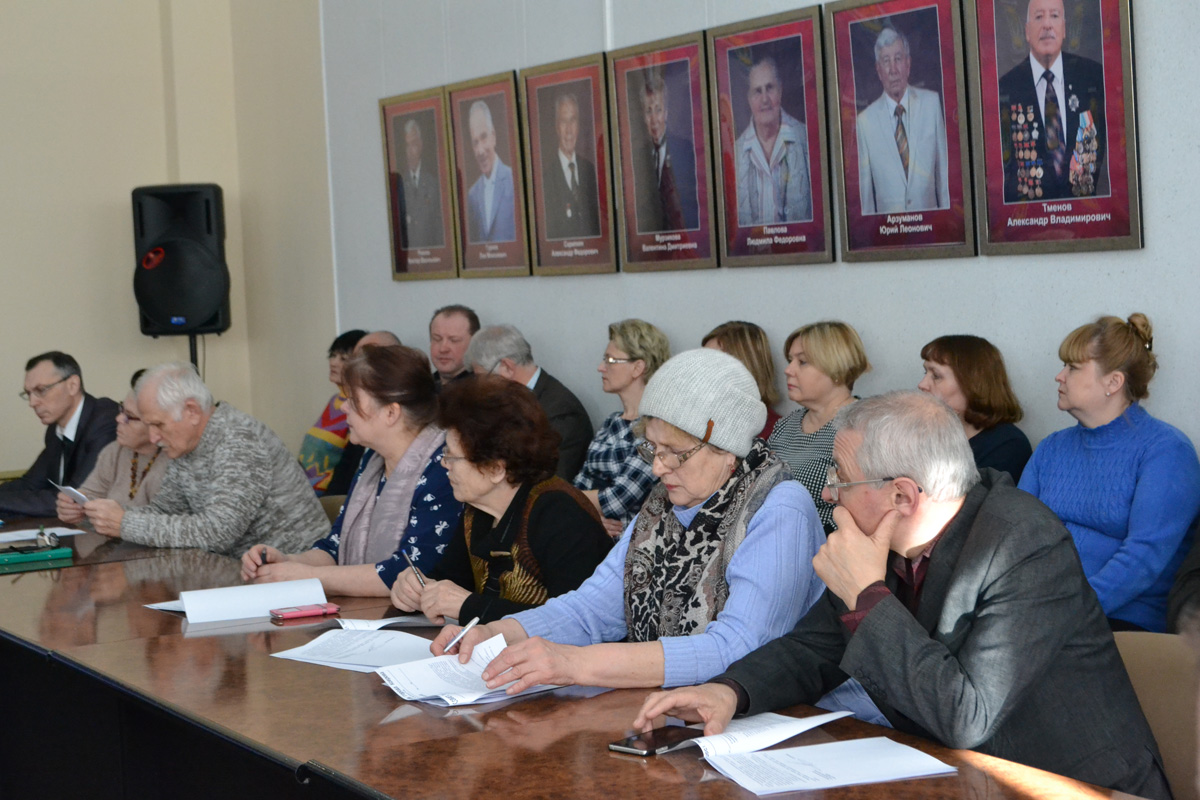 Без жарких дискуссий: ковровчане проигнорировали дебаты по выборам нового главы города
